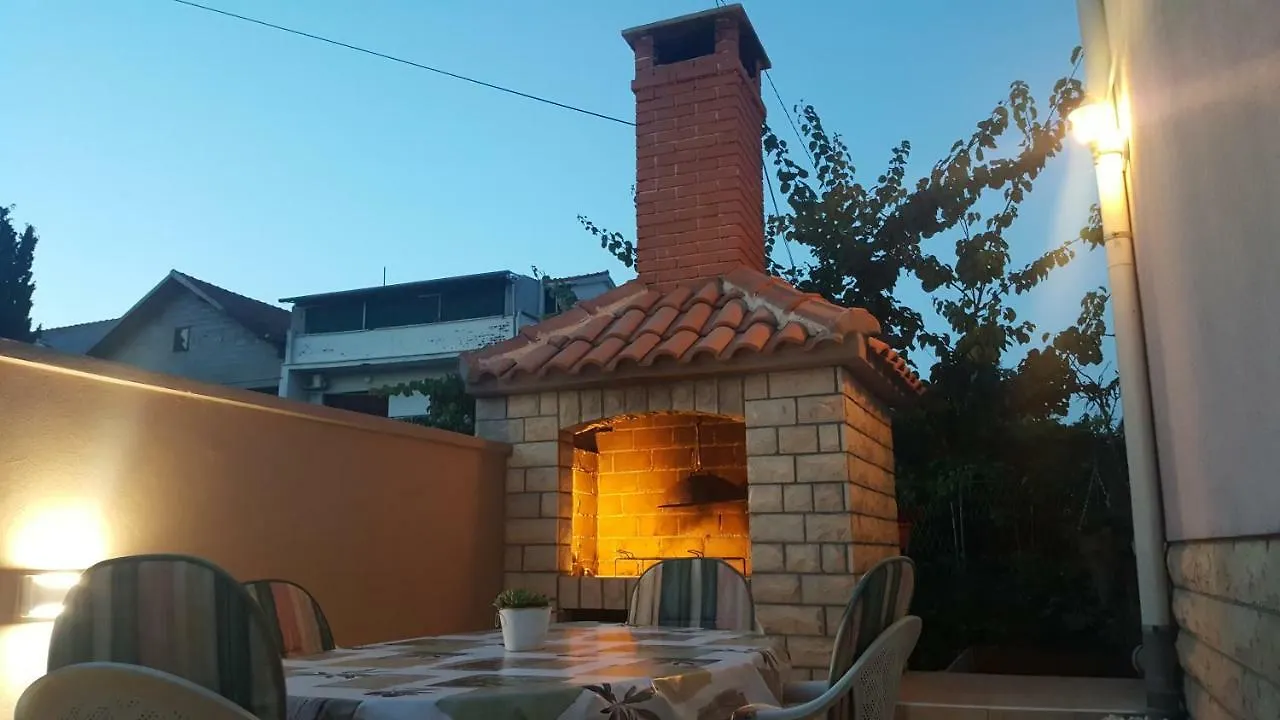 Apartmani Lucija Zadar Apartment